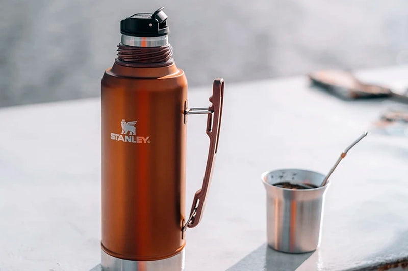 Stanley BTL Lava | Botella Térmica de Acero Inoxidable
