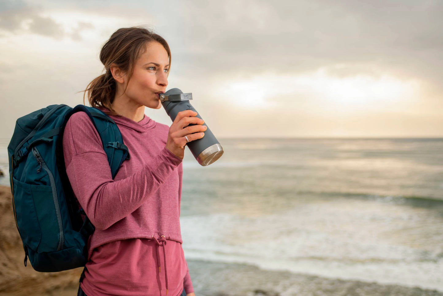 Stanley IceFlow™ Flip Straw 650ML | Botella Térmica con Popote Integrado