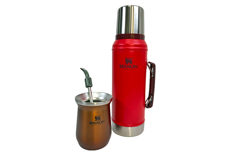 Combo Stanley para los amantes del mate en casa o en la oficina | BTL Lava 946ml o 1.4L + Bombilla de precisión para Mate + Mate Mug 236ml