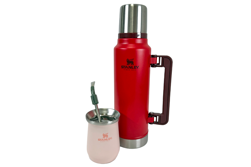 Combo Stanley para los amantes del mate en casa o en la oficina | BTL Lava 946ml o 1.4L + Bombilla de precisión para Mate + Mate Mug 236ml