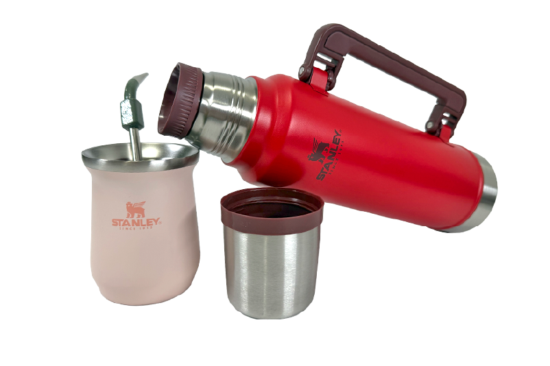 Combo Stanley para los amantes del mate en casa o en la oficina | BTL Lava 946ml o 1.4L + Bombilla de precisión para Mate + Mate Mug 236ml