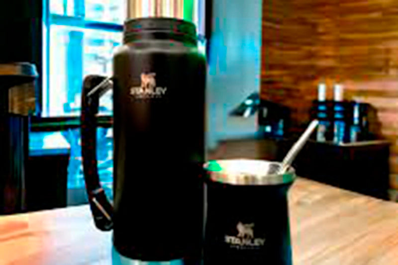 Stanley Mug 236ML | Taza Térmica de Acero Inoxidable | Mantiene Bebidas Calientes y Frías